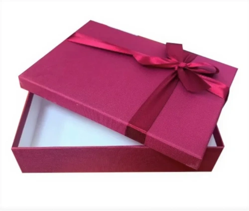 Коробка подарочная с бантом рогожка цв.бордовый 25*17*6см Д10103П.320.2